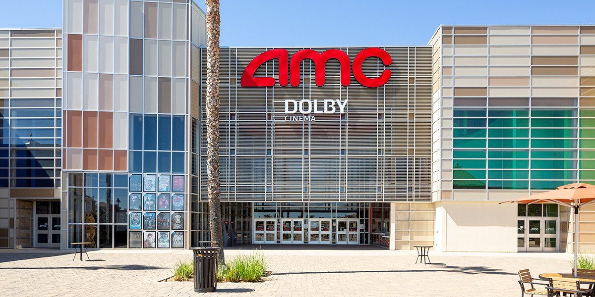 Mobile Adoptions at the Streets of Brentwood Shopping Center